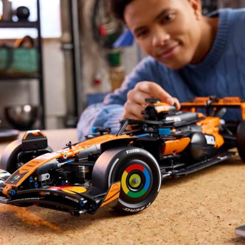 LEGO Technic McLaren MCL39 F1 Rennwagen - Modellbau für Erwachsene - Sammler Set mit V6-Motor, Di... Ansicht 12