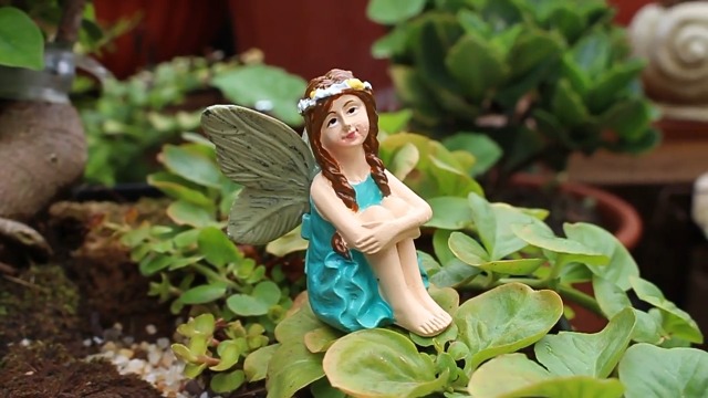Mooff 100 mini statuette colorate in miniatura lucide in resina