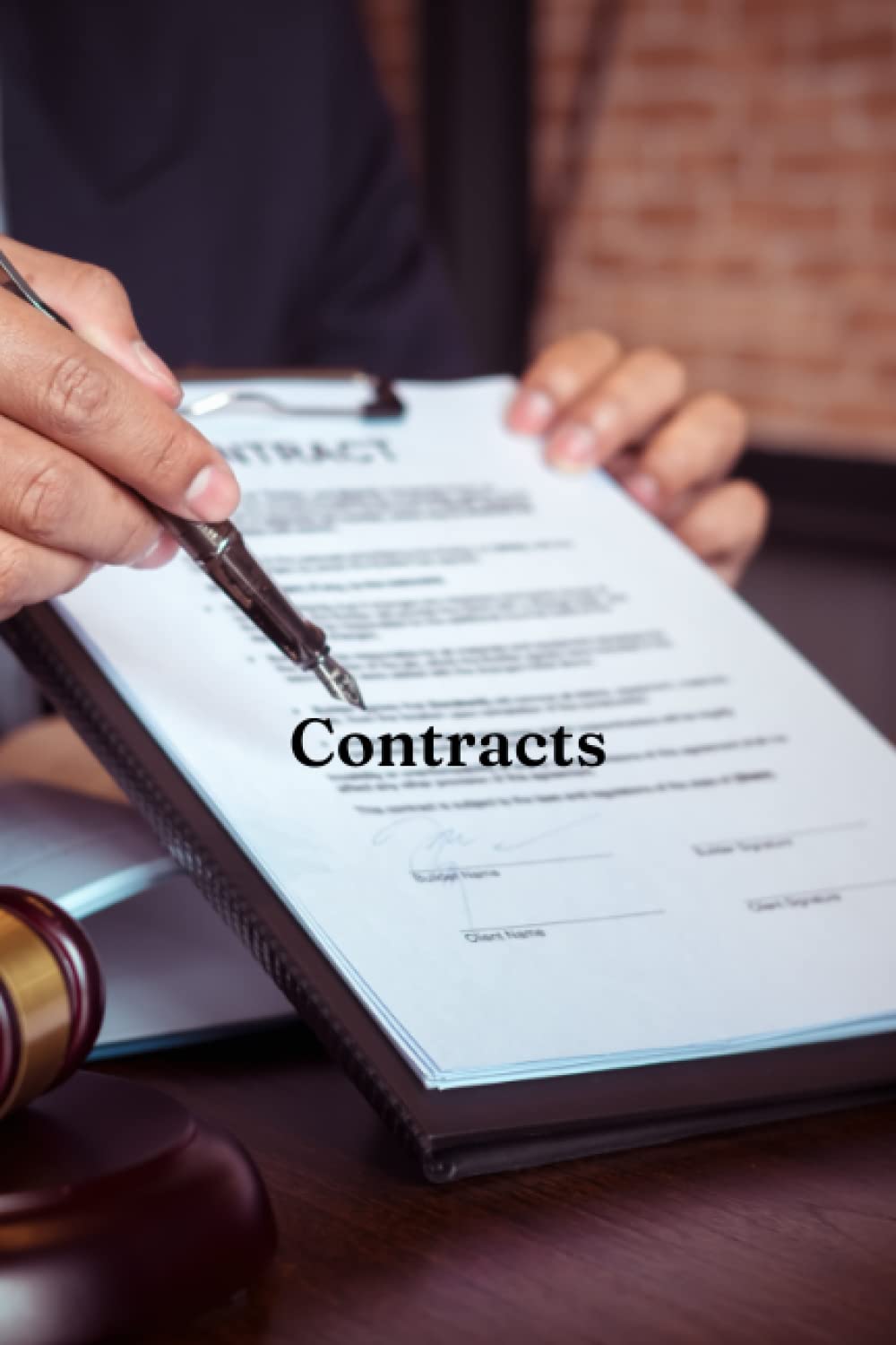 Contracts: Lined Notebook for law students, lawyers