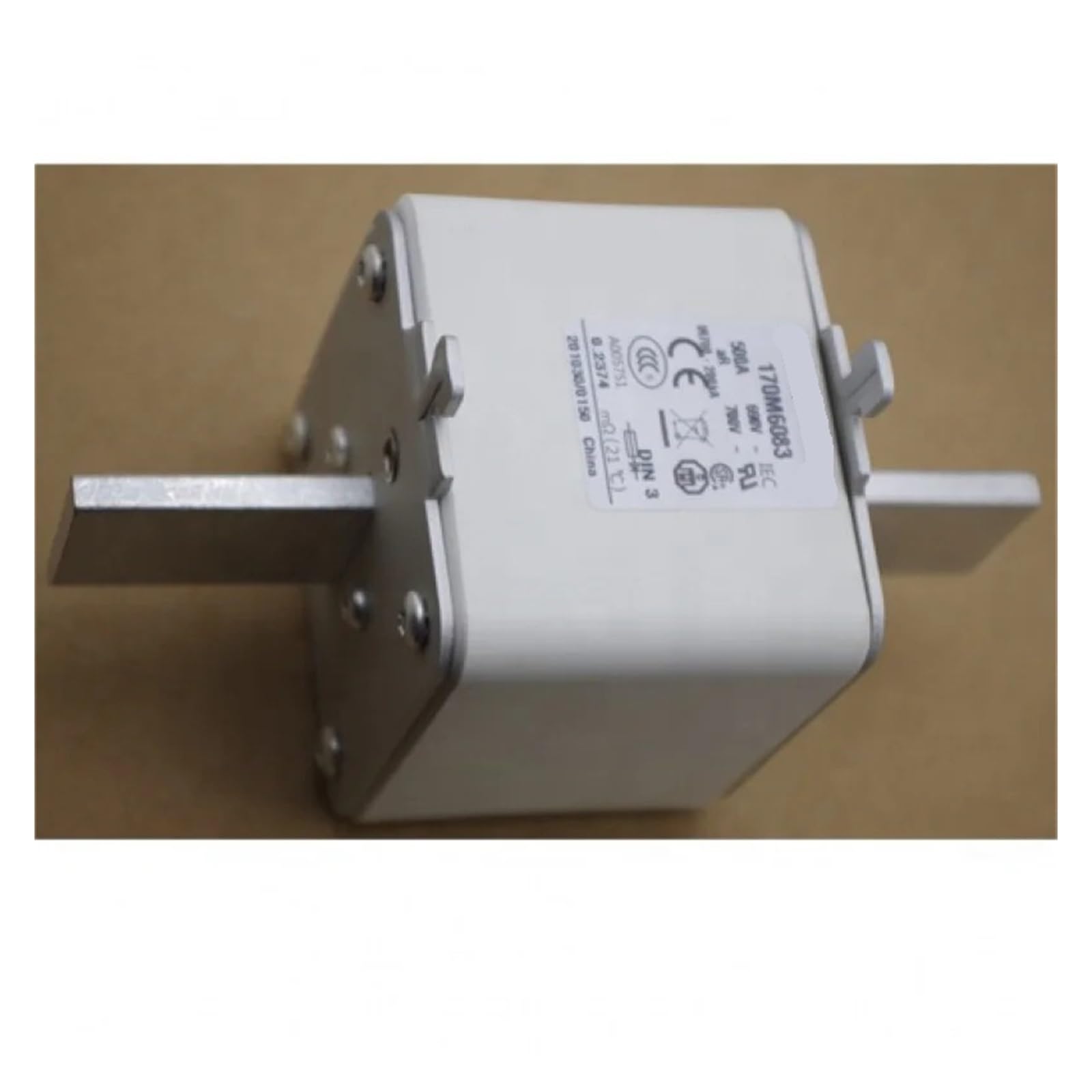CLBSWYEJK 500A 690V 170M6083 cutout fuse fusible link thermal fuse
