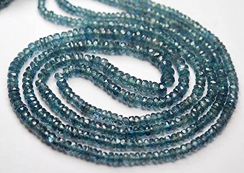Kyanite verte canard naturelle haut de gamme pour création bijoux de luxe précieux