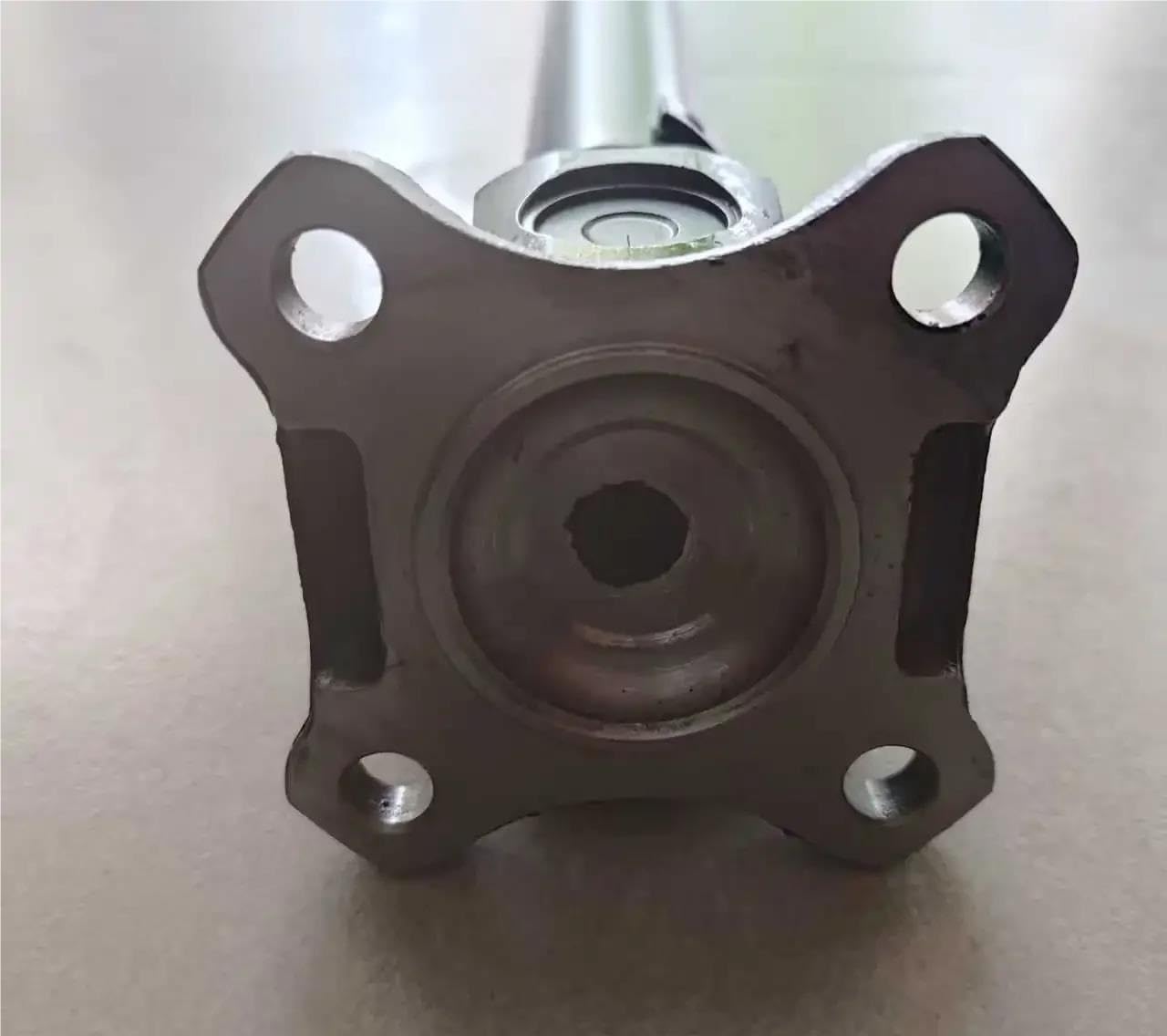 Per X3 E83 XDrive25i XDrive25si XDrive30si N52 2006 2007 2008 2009 2010 Gruppo Albero Di Trasmissione Anteriore 26207525969 26207526677
