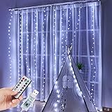 ⭐【CLASIFICACIÓN IMPERMEABLE IP65】La cortina de luz LED alimentada por batería tiene certificación IP65 para resistir la neblina de agua y las salpicaduras. (Sugerencia: IPXX indica el grado de sellado del aparato contra la humedad y la entrada de agua, cuanto mayor sea el número, mayor será el grado de protección).