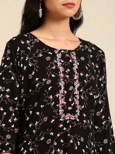 Image of SHOWOFFFF Women Printed Straight Fusion Kurta | Round Neck 3 /4th Sleeves Cotton Kurta for Womens | Regular Fit Calf Length Kurta for Women's