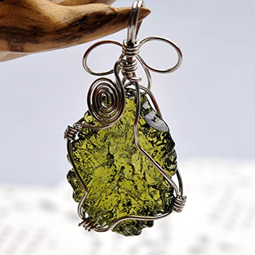 Moldavite Necklace, Green Natural Irregular Energy Stone Necklace Chain Crystal Pendant Jewelry for Men & Women3