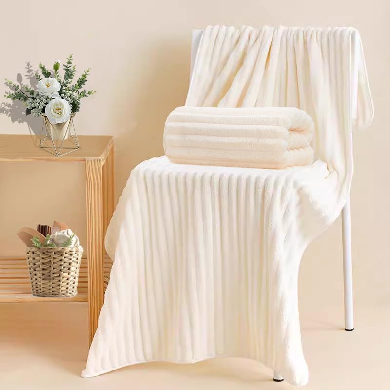 28X56 in Soft Coral Velvet Large Bath Towels Durable Microfiber Coral Velvet Highly Absorbent Towels - Multipurpose Use
