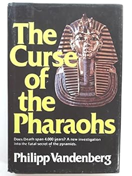 Hardcover The Curse of the Pharaohs (English and German Edition) Book