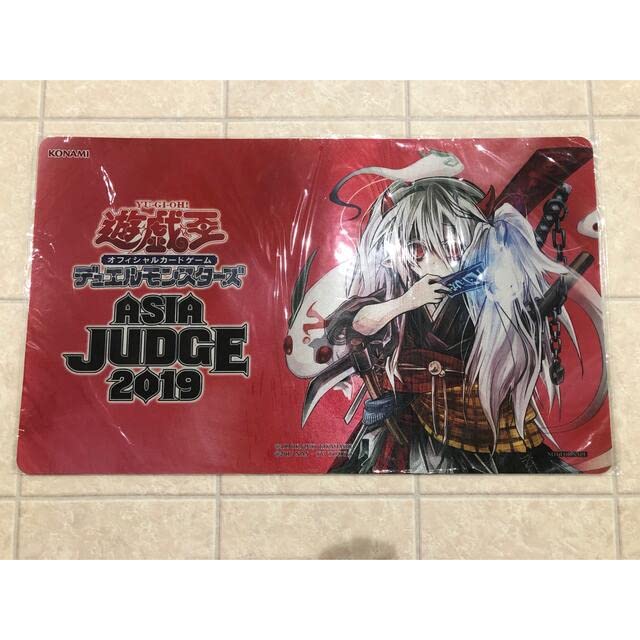 Amazon.co.jp: 遊 戯 王 幽鬼うさぎ プレイマット 公式 アジア JUDGE 