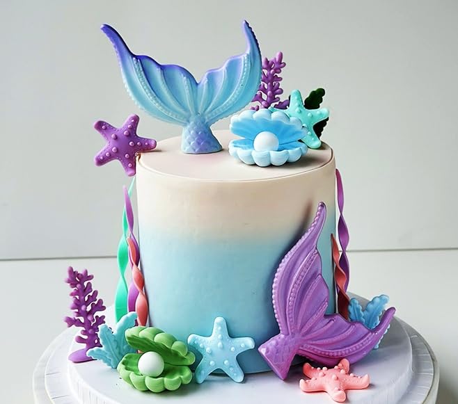 Queue de sirène décoration gâteau pour une fête prénatale magique