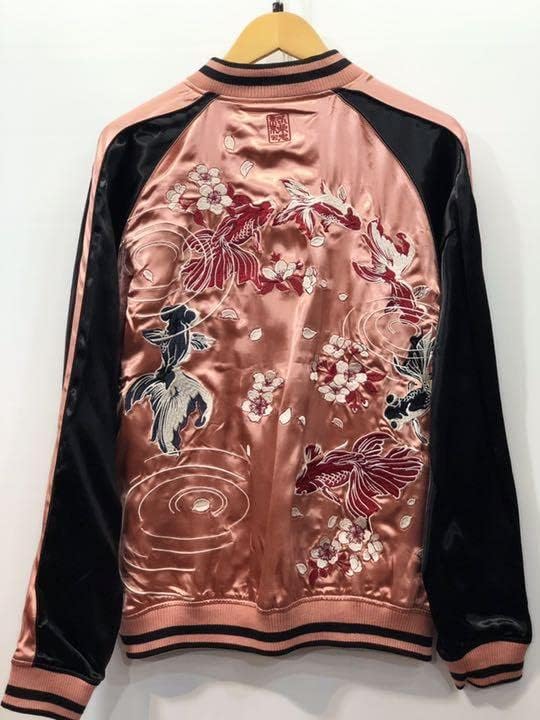 Amazon Co Jp 絡繰魂 金魚 桜 和柄 ピンク レーヨン スカジャン 05 M ファッション Amazon Co Jp 絡繰魂 金魚 桜 和柄 ピンク レーヨン スカジャン 05 M ファッション