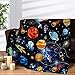 Kuscheldecke Flauschig Weltraum Jungen Kinder, Weich Warm Weltraum Astronaut Flanell Fleecedecke Decke, Pl&uuml;sch Kuscheldecke Rakete Planet Wohndecke &Uuml;berwurfdecke f&uuml;r Bett Couch Sofa Deko, 130 x 152 cm