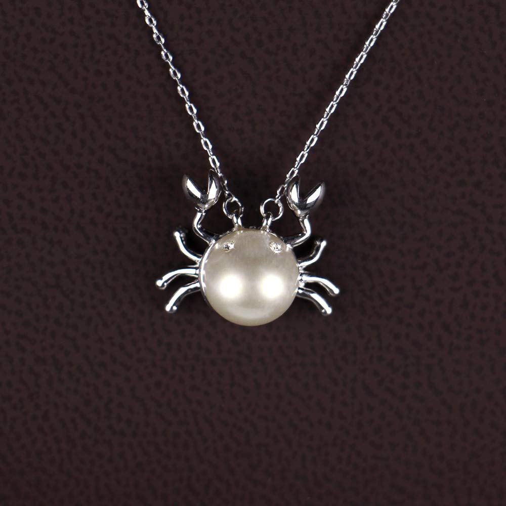 Ciondolo Crab | argento Sterling 925 | placcato oro bianco 18 K | gattuccio con perla e occhi Zirconia scintillanti | Catena 40 + 5 cm