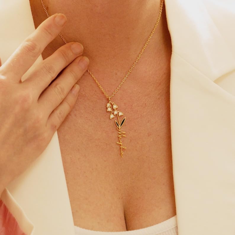 Birth Flower Name Necklace Personalized 18K Gold Plated Birth Month Flower Necklace Dainty Flower Necklace Custom Jewelry Mothers Birthday Christmas Gift for Women4