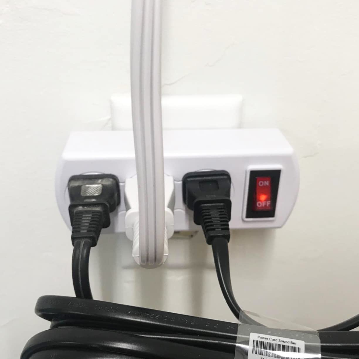 Adaptador Triple Frontal Schuko Con Interruptor | Color Blanco | 16 A   250 V