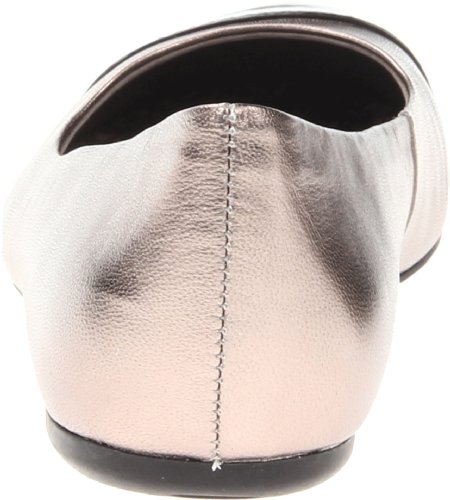 SoftWalk Womens Napa Ballet Flat3