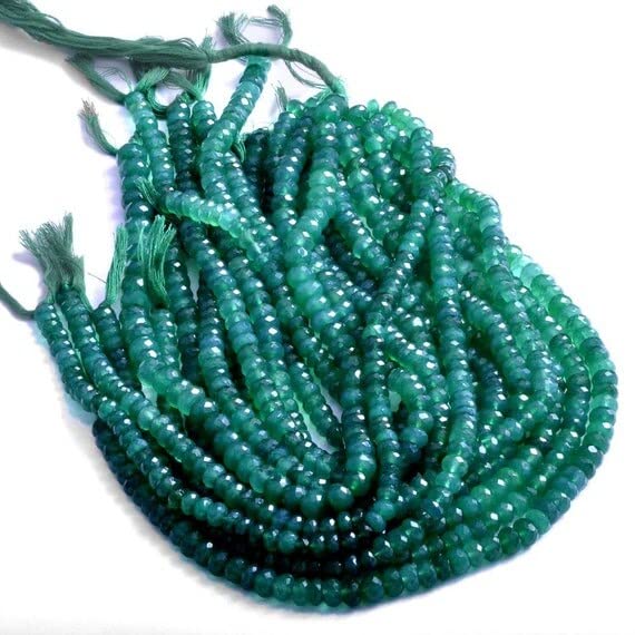 Perles onyx vert facettées 8mm-10mm éclat brillant pour fabrication de bracelet