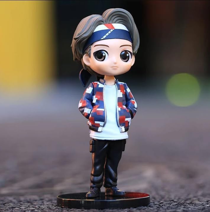 Image of TinyTan Mic Drop Action Figure- Miniature Toy Figure (Doll) Special Edition for Car Dashboard, Decoration, Cake, Office Desk & Study Table (Pack of 1)