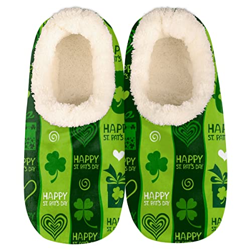 St. Patrick's Day Women Closed Back House Slippers, Green Shamrocks Pattern Womens Mens Winter Indoor Slippers, Soft Cozy Warm Fuzzy Memory Foam Anti-Slip Slippers - Main Image