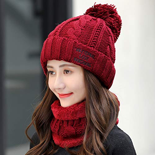 Bonnet tricoté femme casual pour vos promenades en forêt cet automne