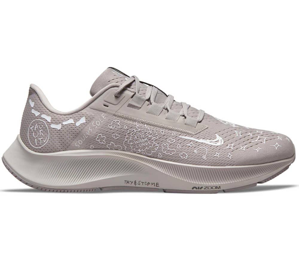 NIKE Air Zoom Pegasus 38 A.​I.​R. Nathan Bell - Zapatillas deportivas para correr para hombre, DM1610, color gris universitario, blanco, hueso claro, negro 001