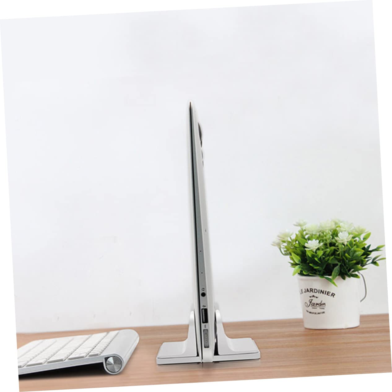 1pezzi Supporto Laptop Verticale Regolabile Di Porta Notebook Salvaspazio Design Elegante e Antigraffio Per Casa e Ufficio