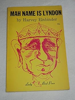 Paperback Mah Name is Lyndon: A Play Book