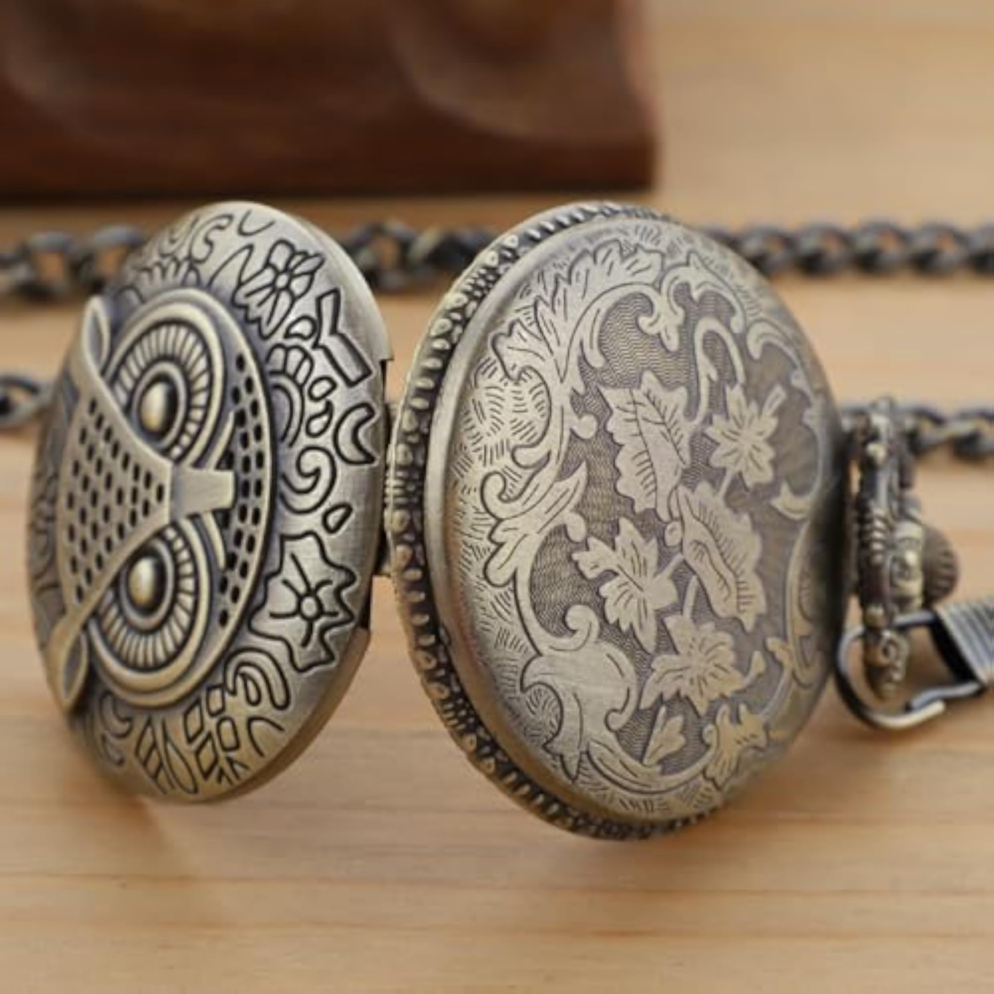 Bronze Solid Face Quartz Men's Pocket Watch