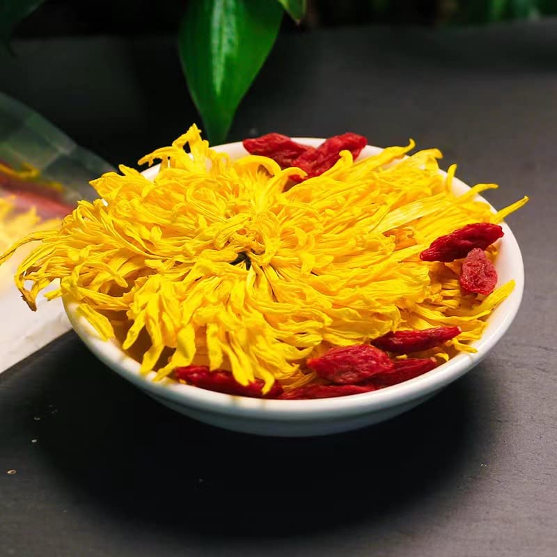 Vista 2 de GUOSETIANX Té de níspero de crisantemo 2.12 oz de crisantemo dorado níspero té de crisantemo