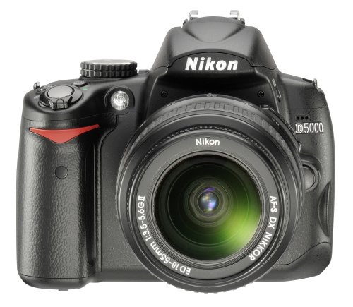 Nikon D5000 - Cámara réflex Digital (12 megapíxeles, visión en Directo, función de vídeo HD, Incluye Objetivo 18-55II 1:3,5-5,6 G)
