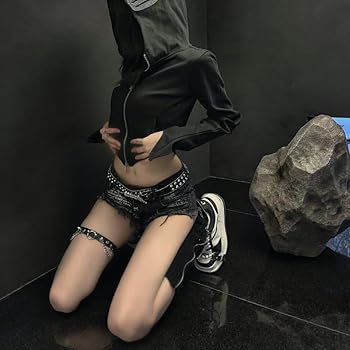 Porno otasi yosh qiziga dars beradi Jinsiy kung fu porno