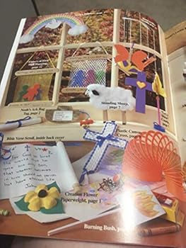 Paperback Bible fun for everyone: 37 easy projects for Sunday school & Bible school classes Book