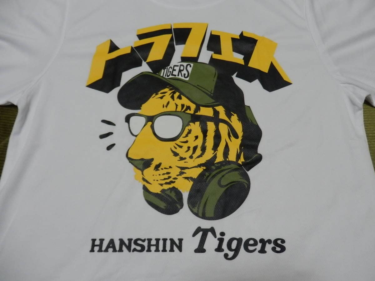 Amazon.co.jp: / 阪神タイガース 2022 トラフェス Tシャツ 白 サイズ