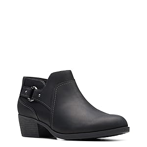 Clarks Women's Charlten Grace Boots