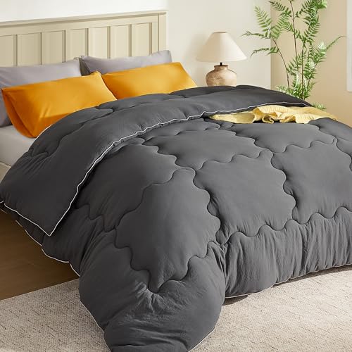 BEDLORE 掛け布団 セミダブル 春秋用 軽量 洗える 保温 通気 かけ布団 ふんわり 柔らかな肌触り 中綿 掛けふとん グレー 170×220cm（約2.3KG）