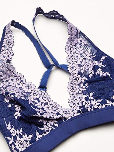 Image of Wacoal Women's Embrace Lace Lightly Lined Wire Free Mid Coverage Bralette, 852191