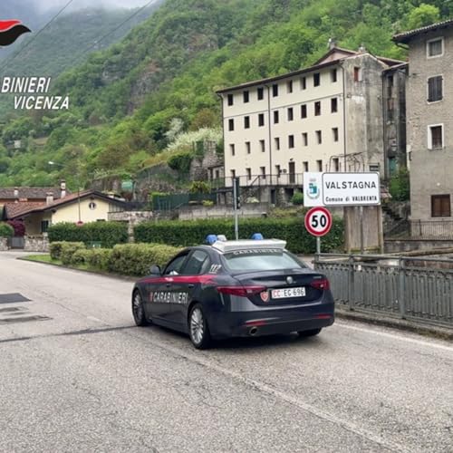 Tenta di strangolare l&rsquo;anziana che assiste usando un cavo elettrico: arrestata badante