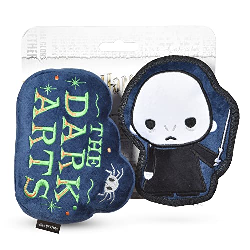 Harry Potter 2-teiliges Hundespielzeug-Set, 15,2 cm, You Know Who Plüschfigur, Spielzeug und Dark Arts Plüsch-Silhouette, flaches Spielzeug, offizielles Haustierspielzeug und Zubehör, Voldemort