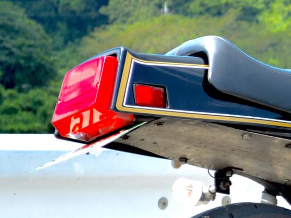 ゼファー７５０　サスペンション　反射板レッド　ライトステー　Z2仕様　ハンドル ゼファー750 サスペンション 反射板レッド ライトステー Z2
