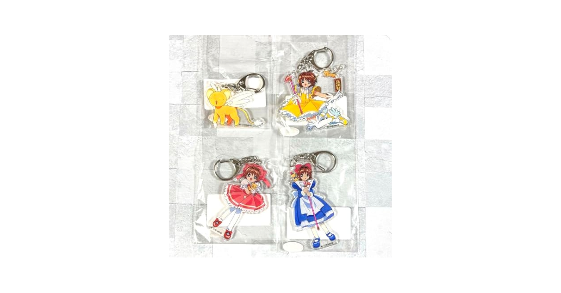カードキャプターさくら アクリルキーチェーン 木之本桜 ケロちゃん カードキャプターさくら」クリアカード編のコスチュームで