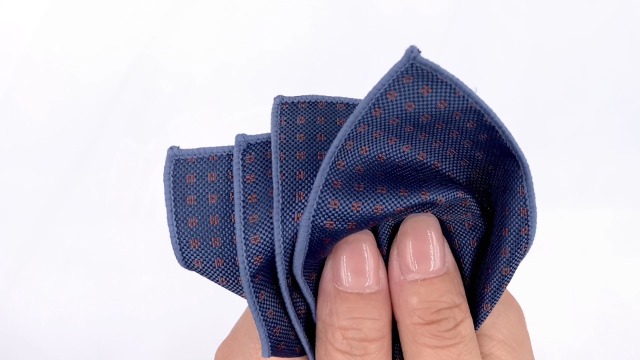 Fazzoletto Da Taschino Uomo Elegante S&amp;W - In Seta Con Motivo A Pallini, 32x32 Cm, Per Giacca E Occasioni Speciali