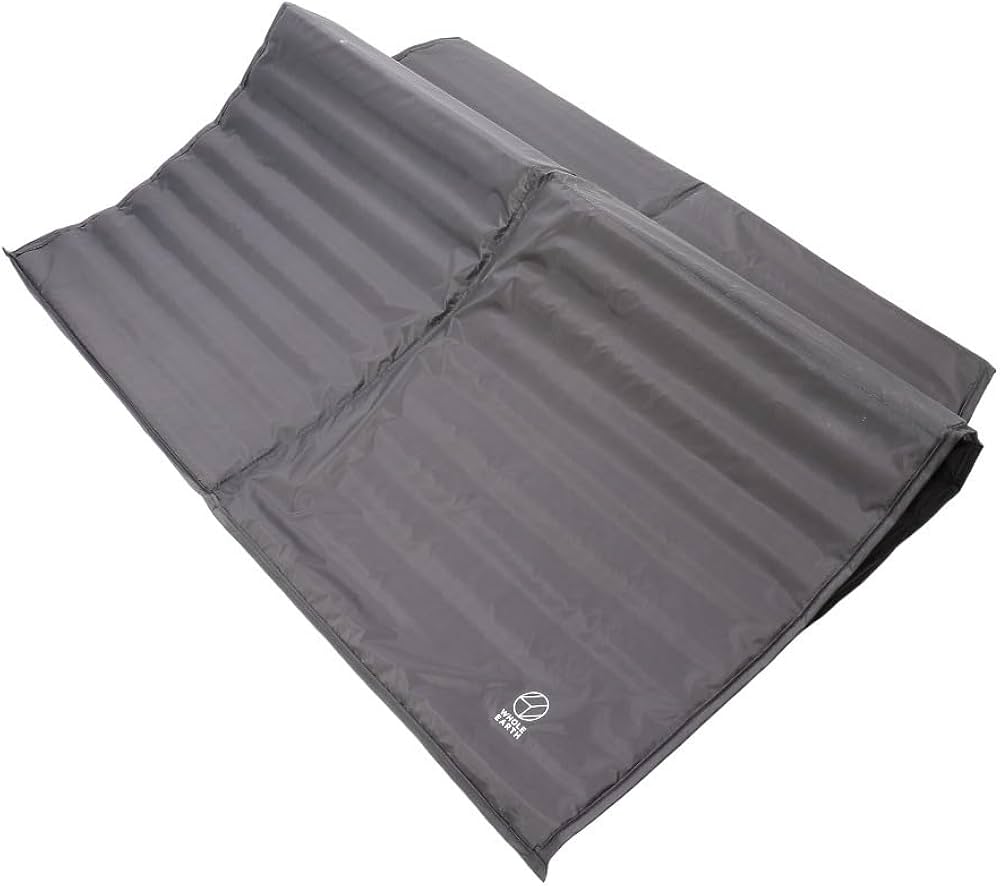 【美品】WHOLE EARTH　ハーフクーヘンSC　Half Kuchen SC ホールアースの最新テント「アースハーフクーヘン SC」がスゴい