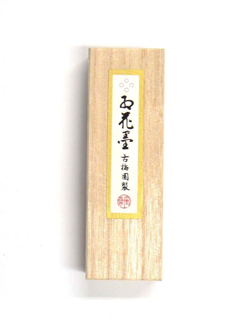 Amazon.co.jp: 古梅園 四星 紅花墨 1.5丁 : Office Products