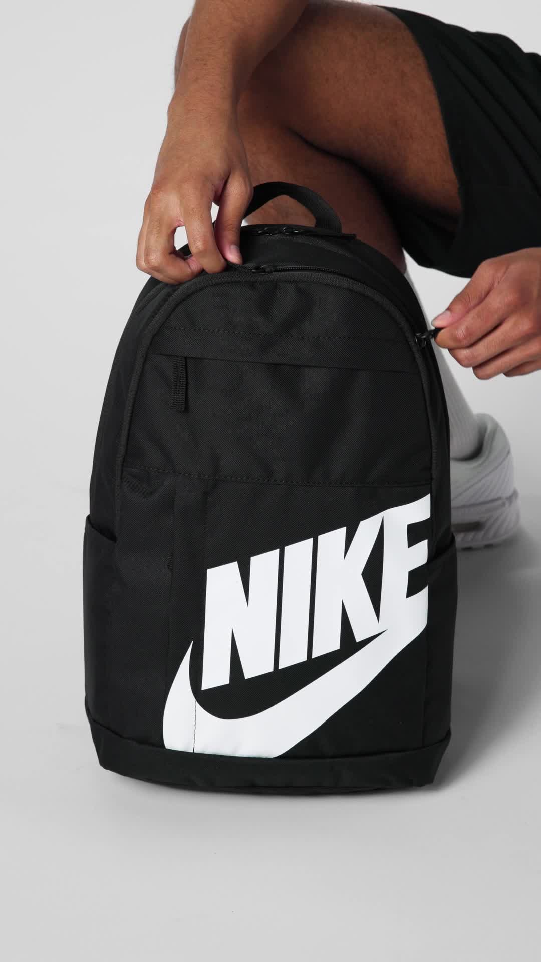 Amazon.com | Nike DD0559 Elemental Sports backpack unisex-adult  black/black/white 1SIZE | Casual Daypacks
