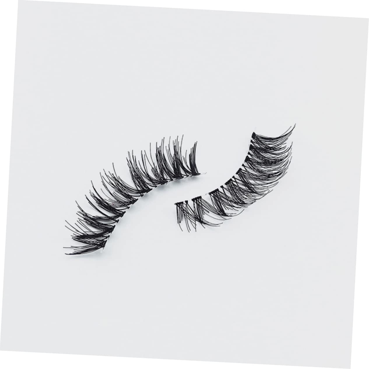 Healeved 75 Paires Faux cils magnétique cils pelucheux cils artificiels fake lashes bande douce cils multicouches volume épais cheveux faits à la main de tige transparente