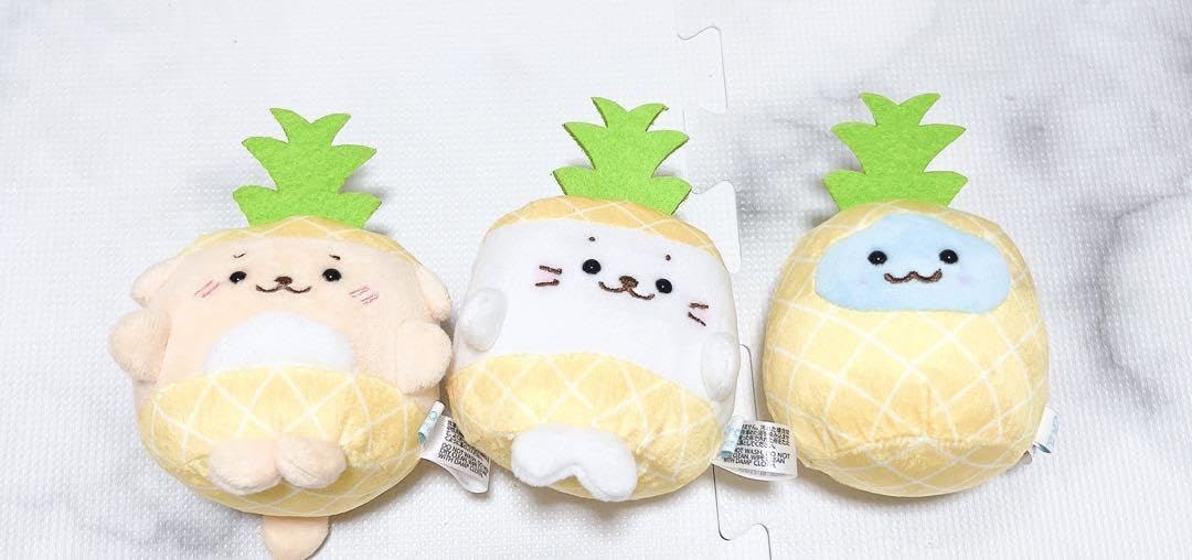 Amazon.co.jp: しろたん らっこいぬ しぇる パイナップル ぬいぐるみ 