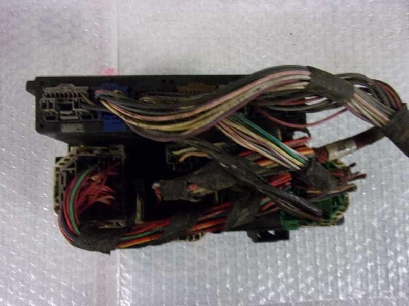 2010 Caliber BCM Body Module Totally Integrated Power Control 04692333AB