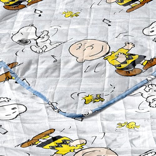 Image of Northwest Peanuts Friends Happy Dance Quilted Throw Blanket 60x80 inches