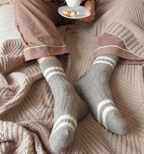 Image of 92% Merino Wool Socks Rib-Knit Home Natural, Made in Mongolia