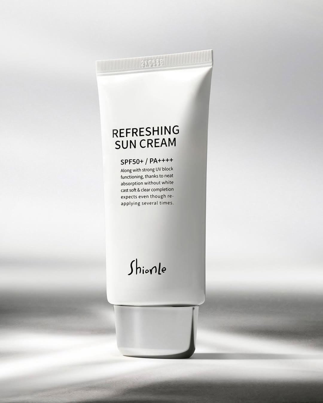 Ferahlatıcı Etkili SPF50+ PA++++ Güneş Kremi | Su Bazlı,…
