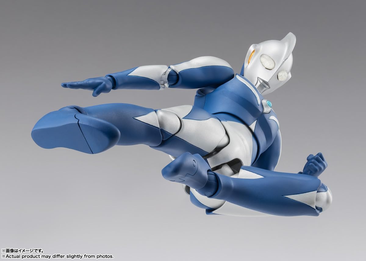 TAMASHII Nations - Ultraman Cosmos - Figurine d'action Ultraman Cosmos Luna Mode S.H.Figuarts